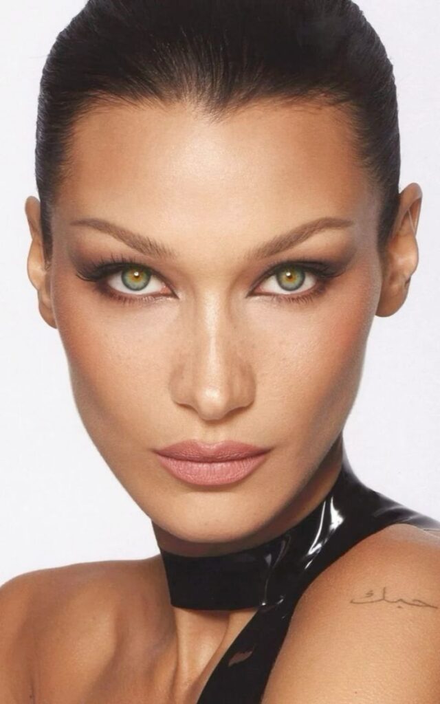 Tổng hợp 5 layout makeup tone Tây quyến rũ hot nhất 2026 (dễ làm theo) 4 Bella Hadid make up look