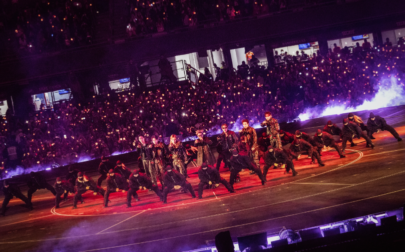 BTS “gây bão” Mexico City: 150.000 fan trong sân, hàng chục nghìn người đứng ngoài bts gay bao