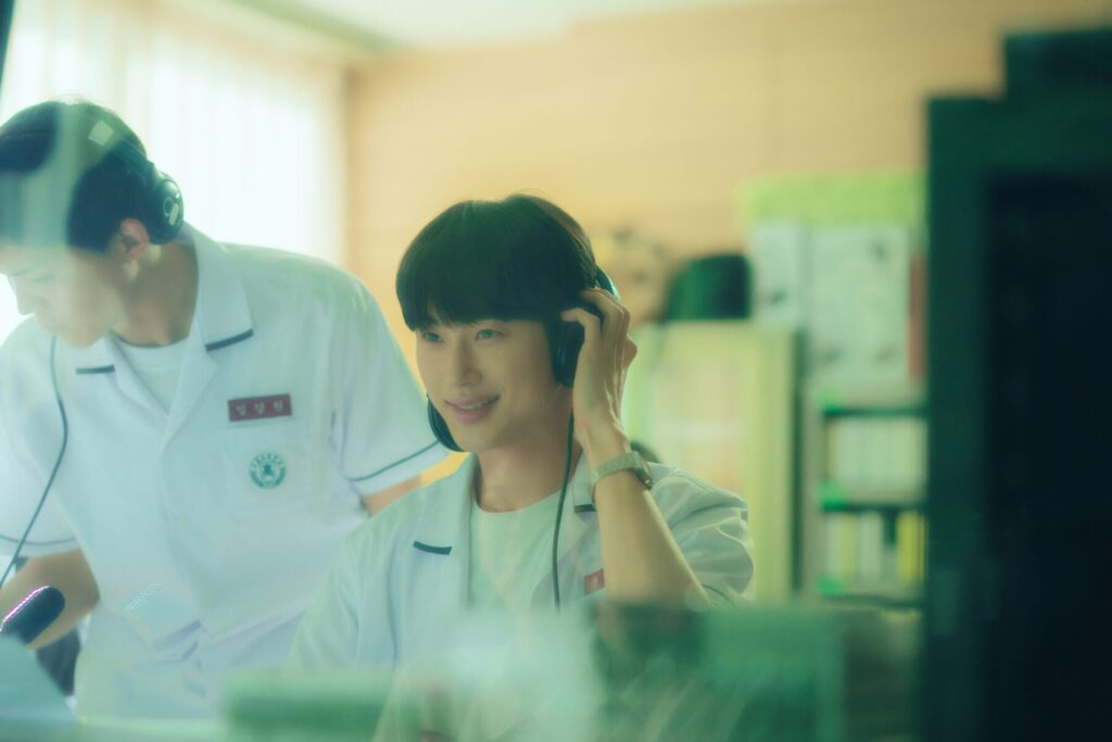 6 bộ phim của Byeon Woo Seok hay nhất fan phải cày
