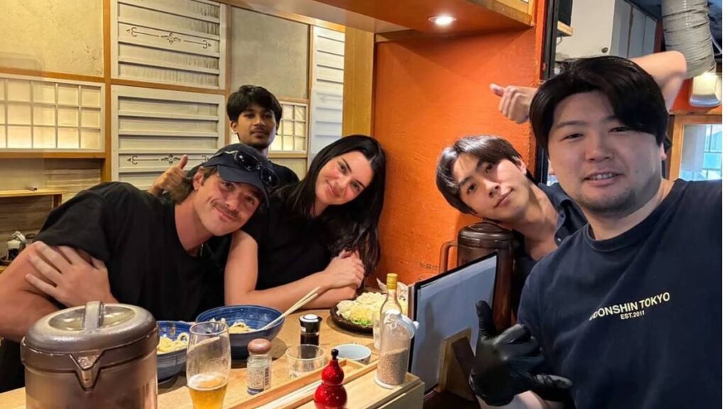 Kendall Jenner và Jacob Elordi hẹn hò tại Tokyo gây bùng nổ