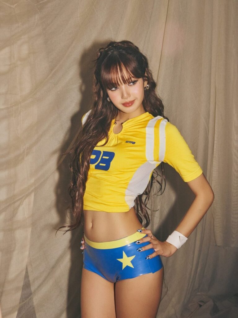 Lisa tham gia Lễ khai mạc World Cup 2026
