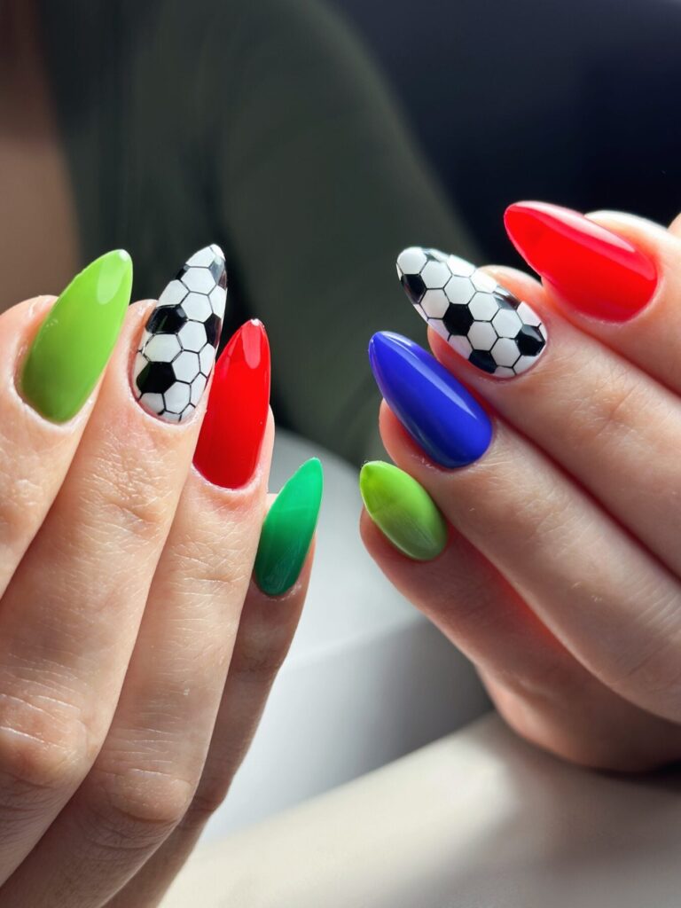 Mẫu nail Color-block