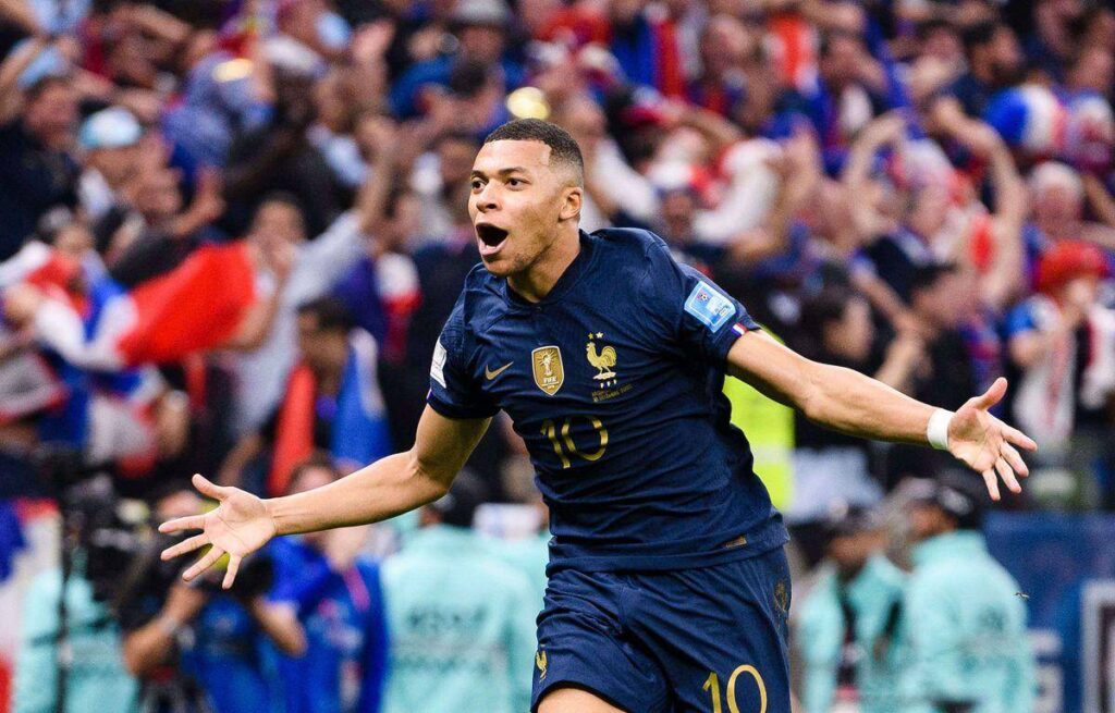 Mbappe tại đội tuyển Pháp