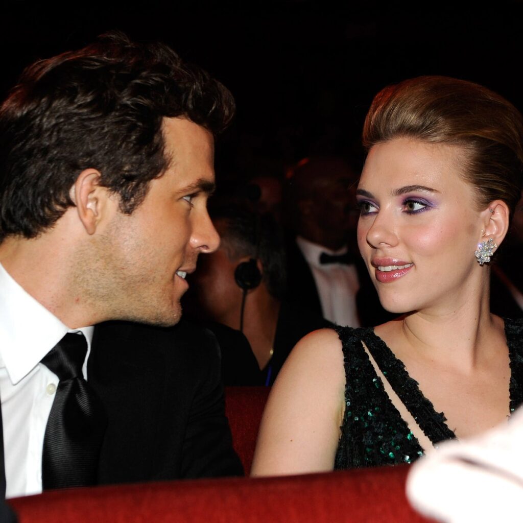 Ryan Reynolds và Scarlett Johansson