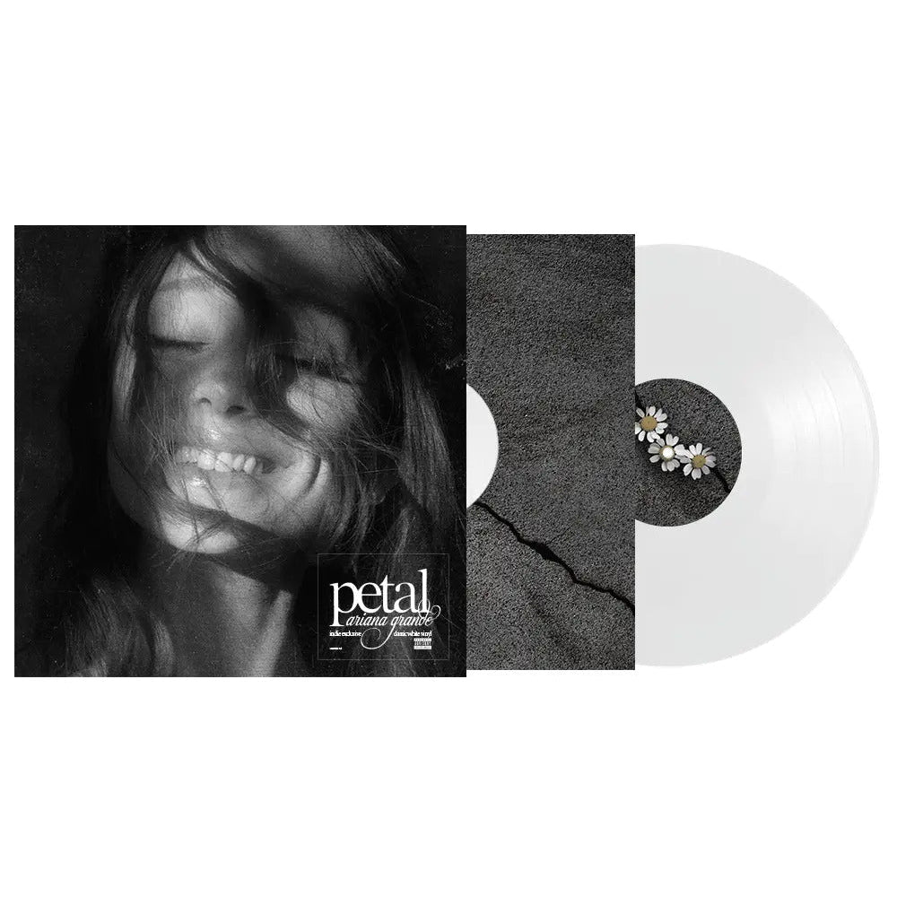 Album Petal của Ariana Grande - Lời cảnh báo về "cơn giận không bộ lọc"