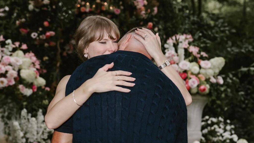 Giải mã nhẫn đính hôn của Taylor Swift