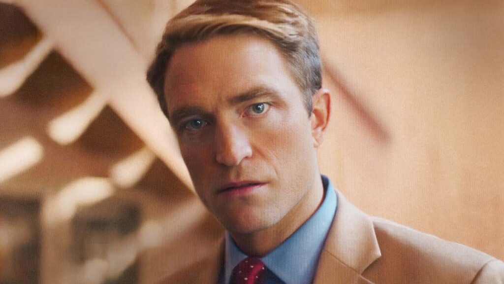 Robert Pattinson gây sốt với màn hóa thân trong trailer phim mới của A24 Robert Pattinson gây sốt với màn hóa thân trong trailer phim mới của A24