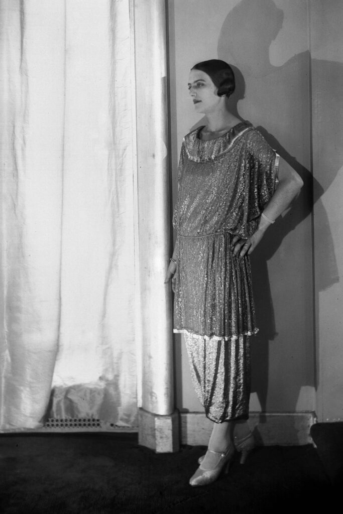 Thời trang Hy Lạp cổ đại Poiret dress 1927