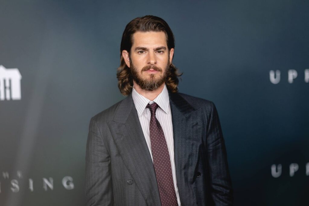 Làn sóng chỉ trích Andrew Garfield từ công chúng và giới truyền thông