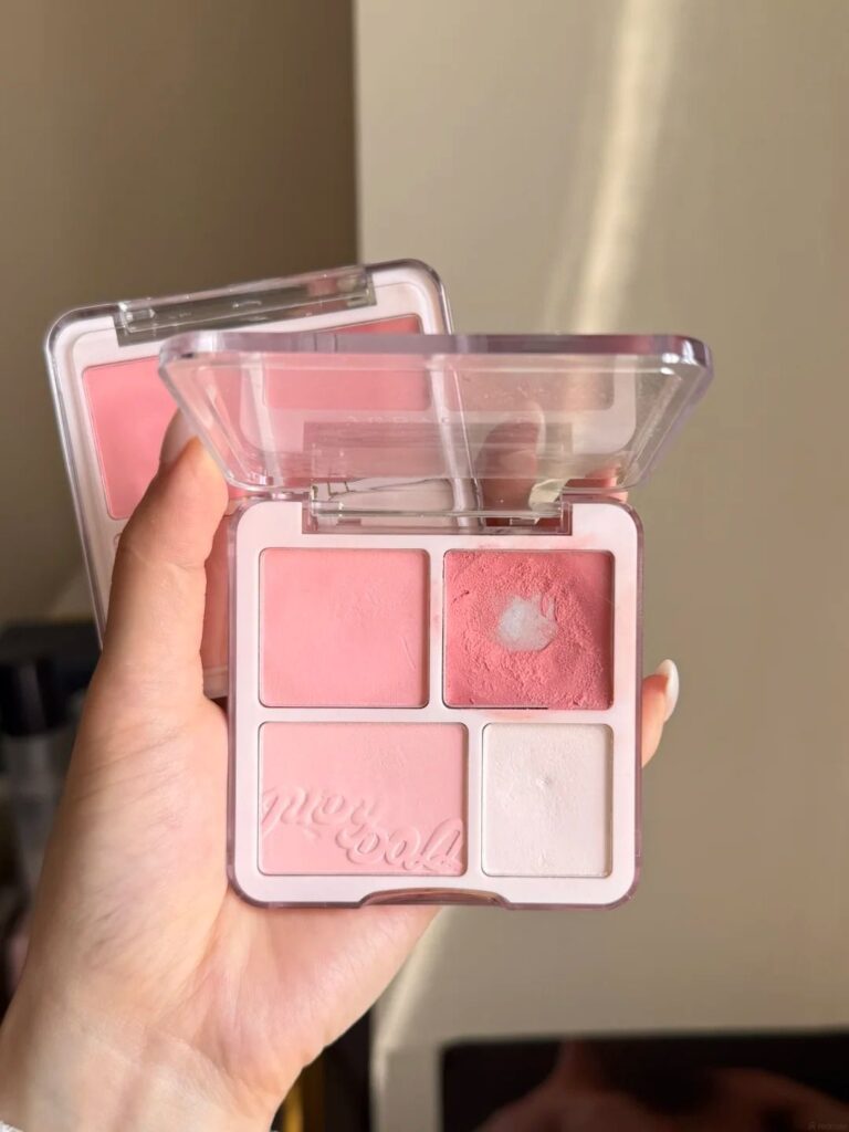 Mỹ phẩm cần thiết cho layout makeup tone hồng đào
