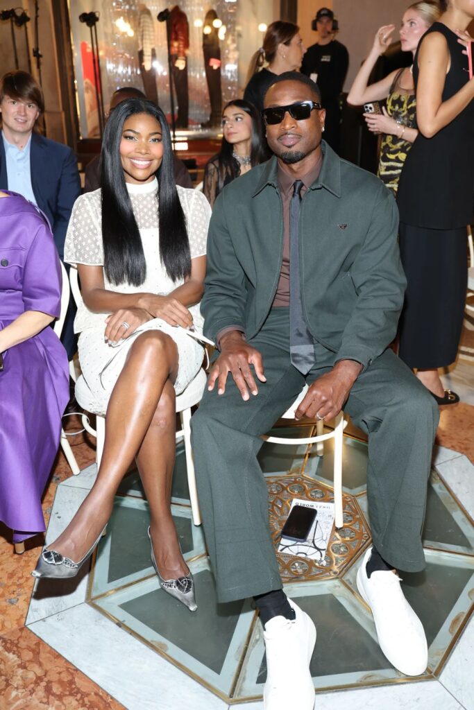 Trang phục thảm đỏ Vogue World 2026 Gabrielle Union Dwyane Wade